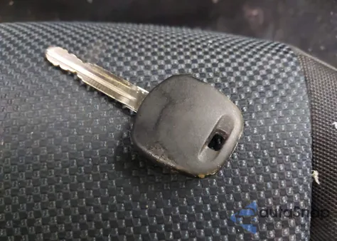 2007 Scion Tc из США, поврежденный, VIN JTKDE177870174123